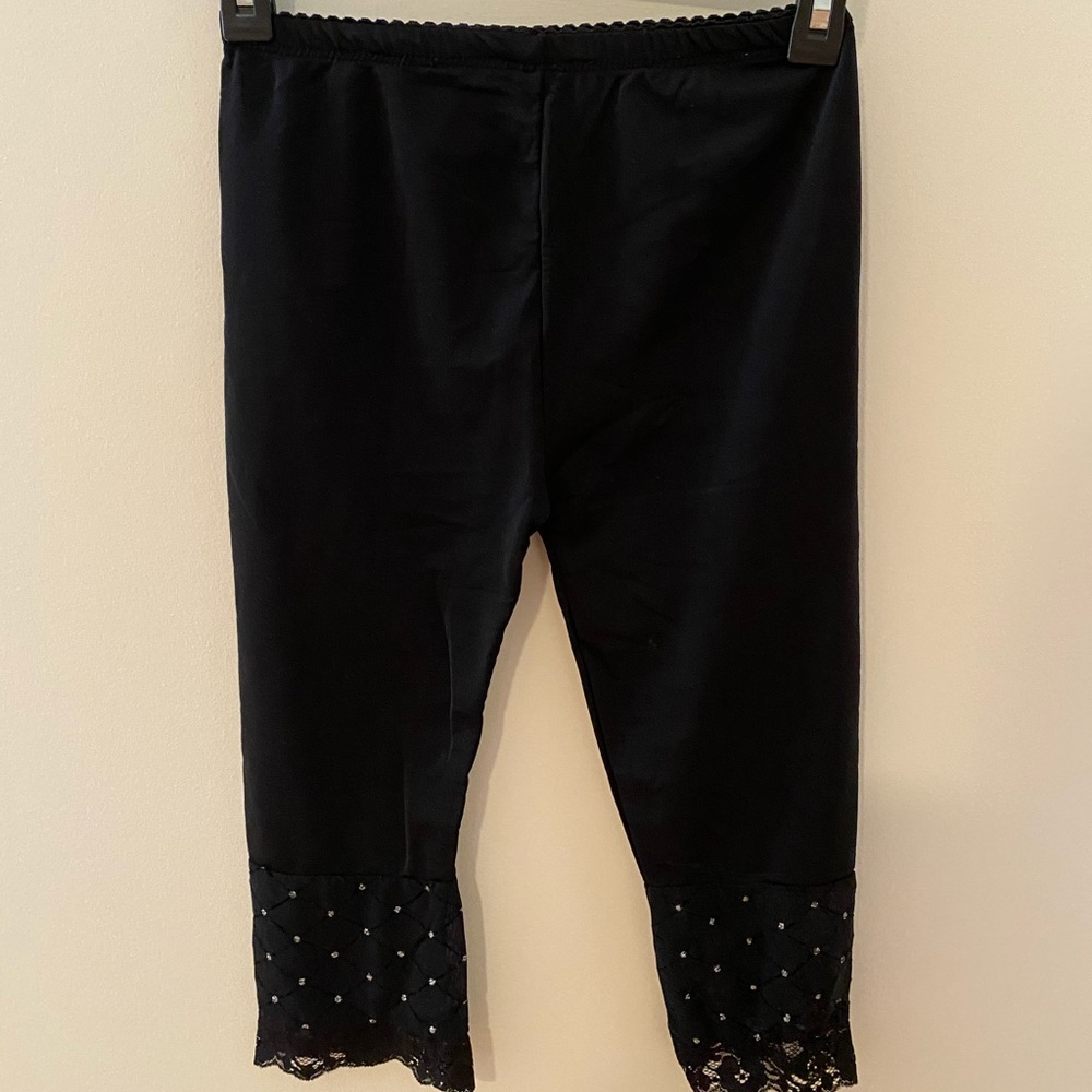 Black Capris Tights/Leggings